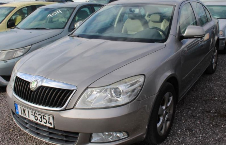 SKODA  Octavia5 1.4 16v TSi Elegance IKI6354 - Κεντρική Εικόνα